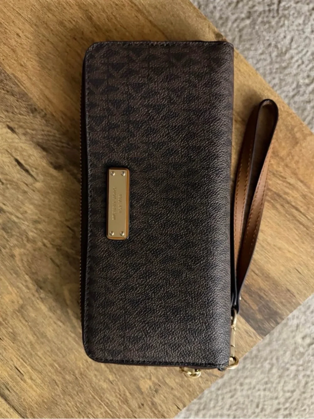 Michael Kors Brown Leather Zip Around Wallet